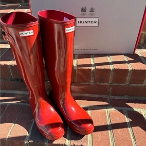 Hunter Red Gloss Tall Rain Boots